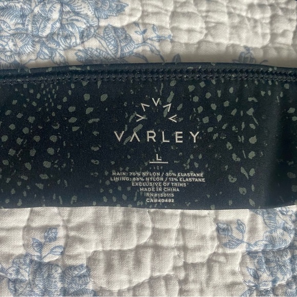 Varley Edris Gray Scoop Neck Sports Bra Size Large - Picture 4 of 10